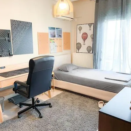 Bright Stylish Studio Near Center! Welcome #1 Θεσσαλονίκη
